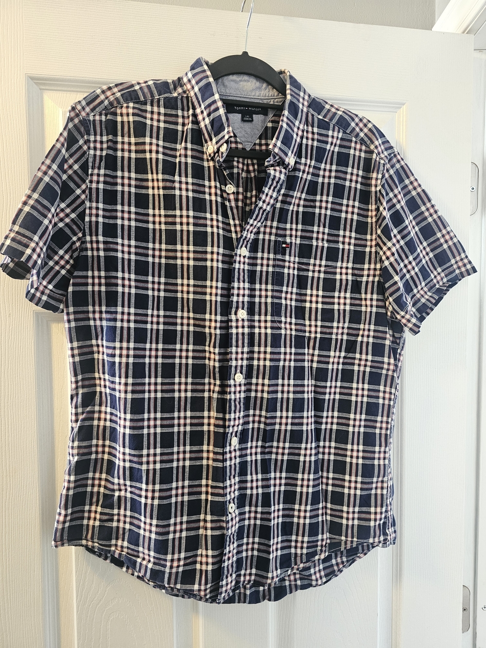 Tommy Hilfiger Navy, White & Red Plaid Short-Sleeve Button-Down Shirt